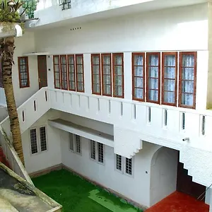  Séjour chez l'habitant Jojies Homestay Fortkochi
